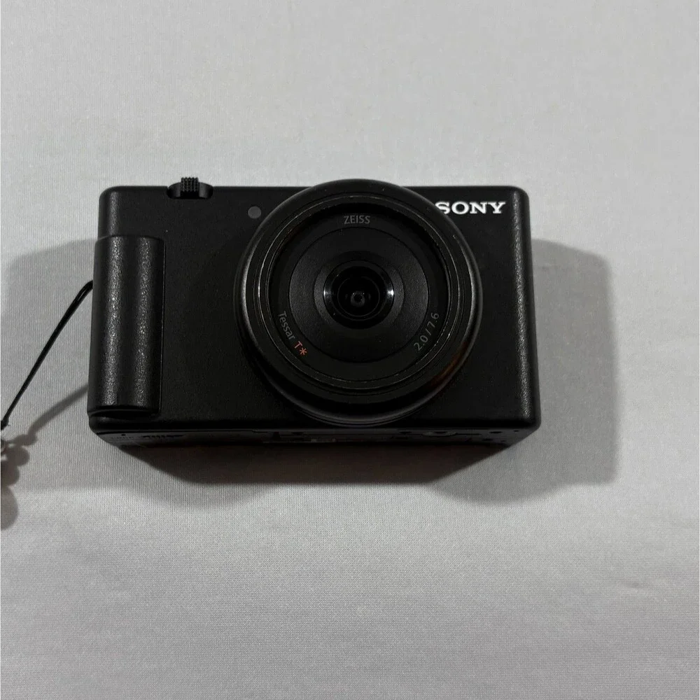 Sony ZV-1F Vlogging Point Shoot 20.1 MP HD 4K Video Digital Camera Only